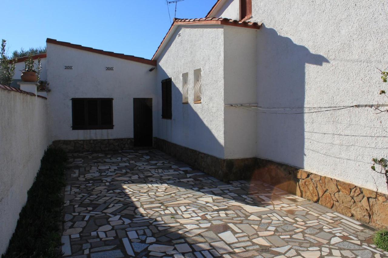 Villa Les Roches L' Escala Exterior foto